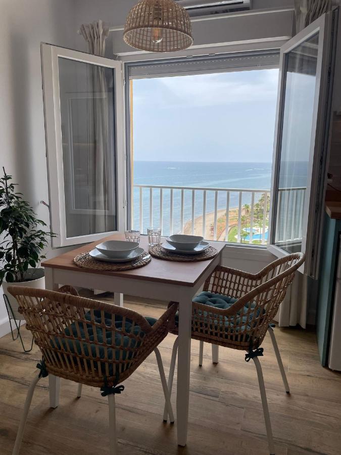 Studio On The Beach Front Apartment Malaga Ngoại thất bức ảnh