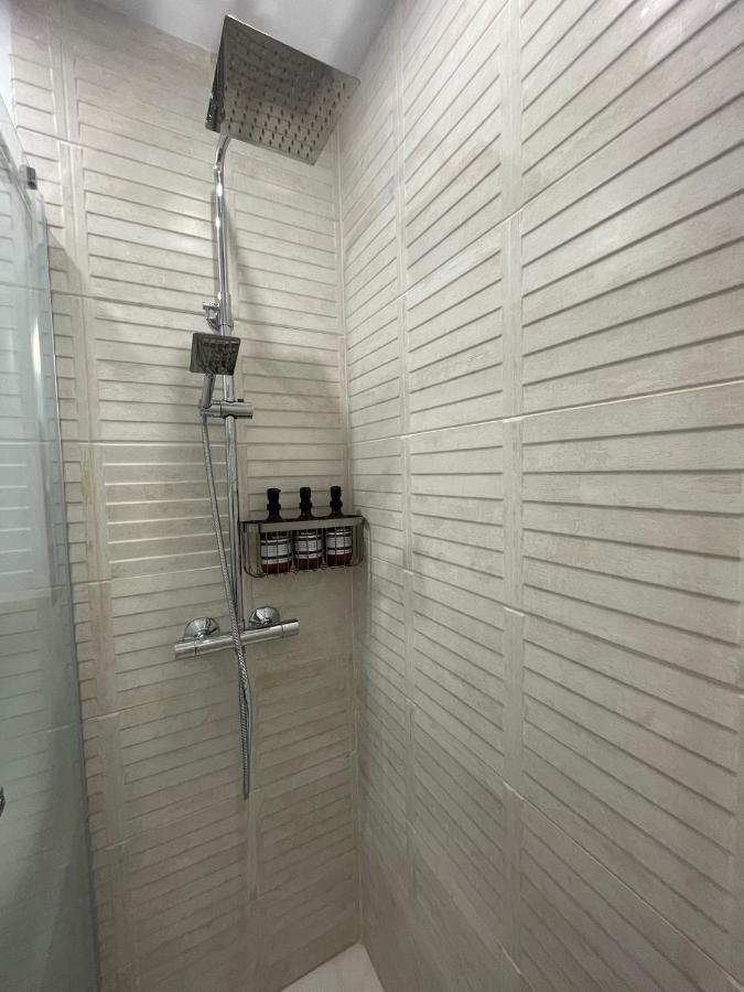 Studio On The Beach Front Malaga Ngoại thất bức ảnh