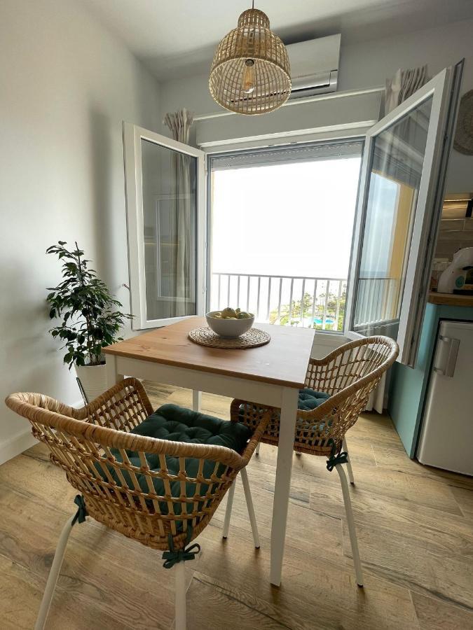 Studio On The Beach Front Apartment Malaga Ngoại thất bức ảnh