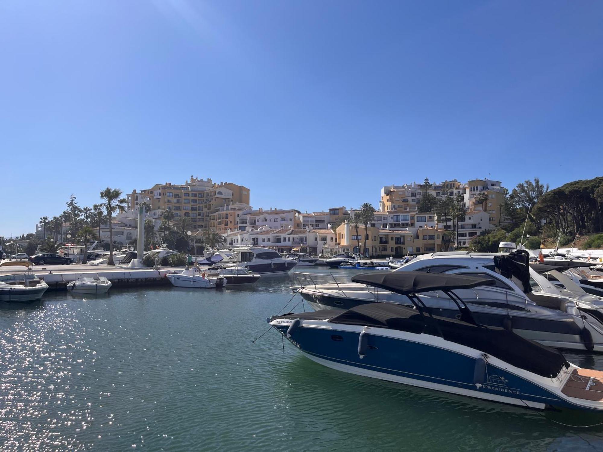 Studio On The Beach Front Malaga Ngoại thất bức ảnh